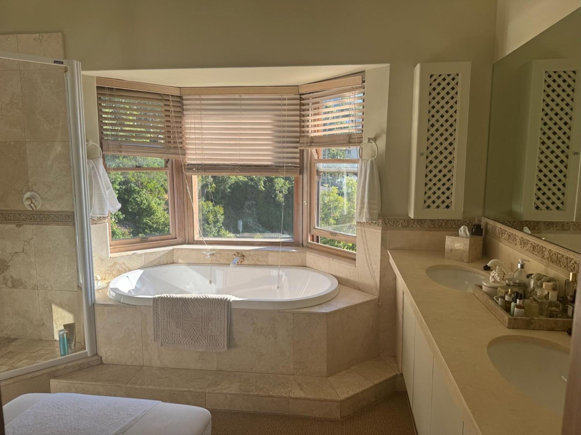 Villa Del Mar - "Luxurious En-Suite Bedroom With Lounge And Stunning Sea View Balcony In Bantry Bay" Cape Town Luaran gambar